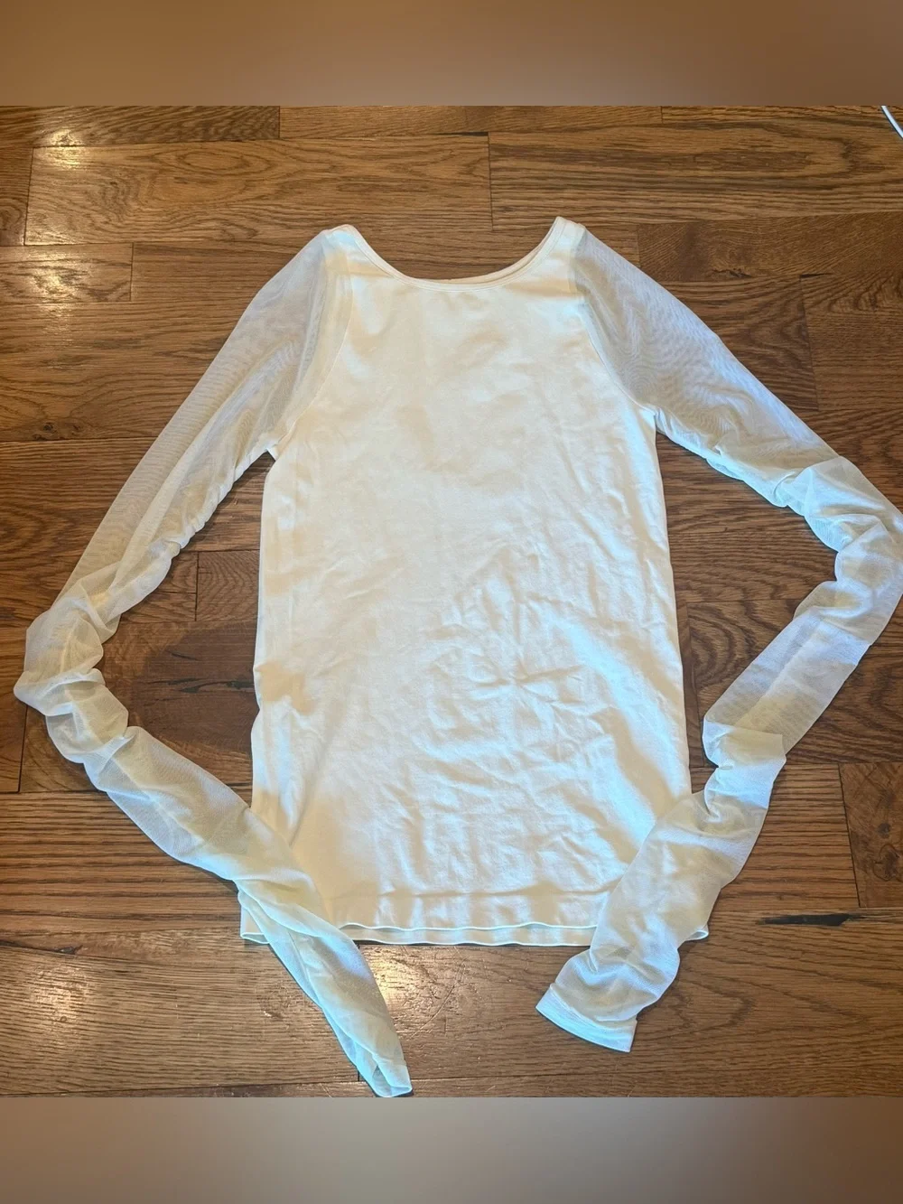 Free People Intimately. Scrunch Sleeve Seamless Top. Ivory. Size XS.